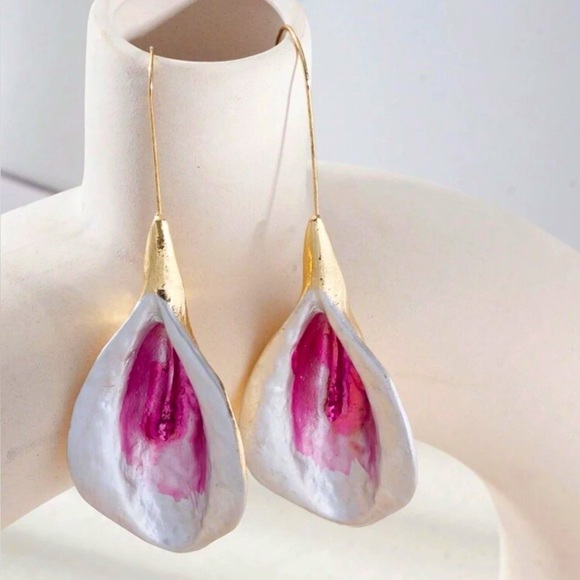 Anthropologie Jewelry - Pink Flower Drop Earrings